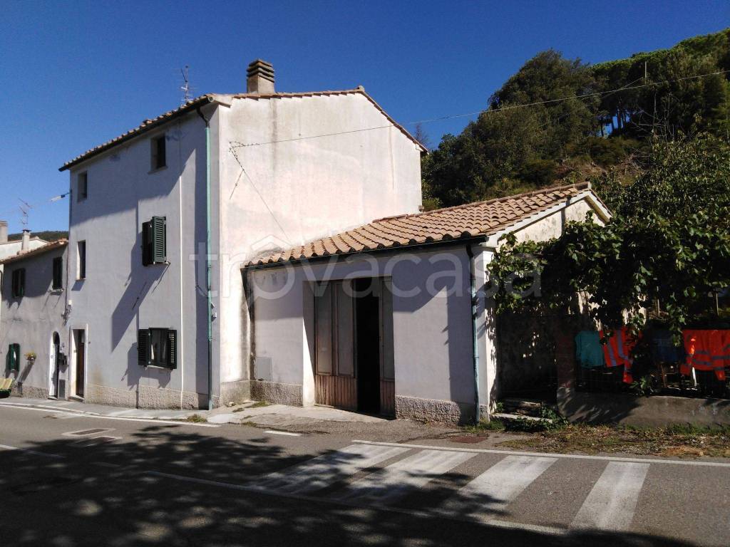 Casa Indipendente in in vendita da privato a Monterotondo Marittimo viale Giacomo Matteotti, 10