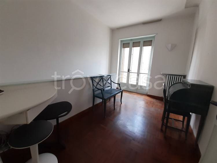 Appartamento in vendita a Grugliasco via Francesco Baracca, 59