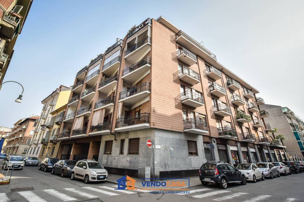 Appartamento in vendita a Torino via Germanasca, 19