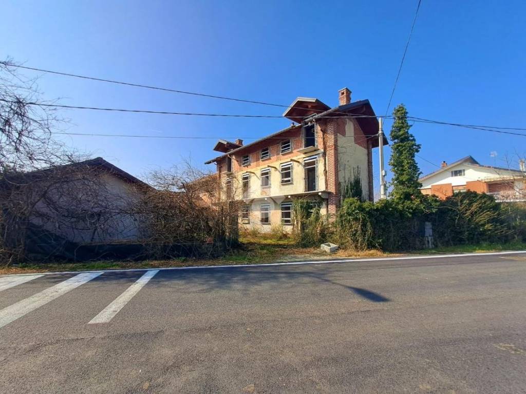 Villa Bifamiliare in vendita a Ciriè via triveri
