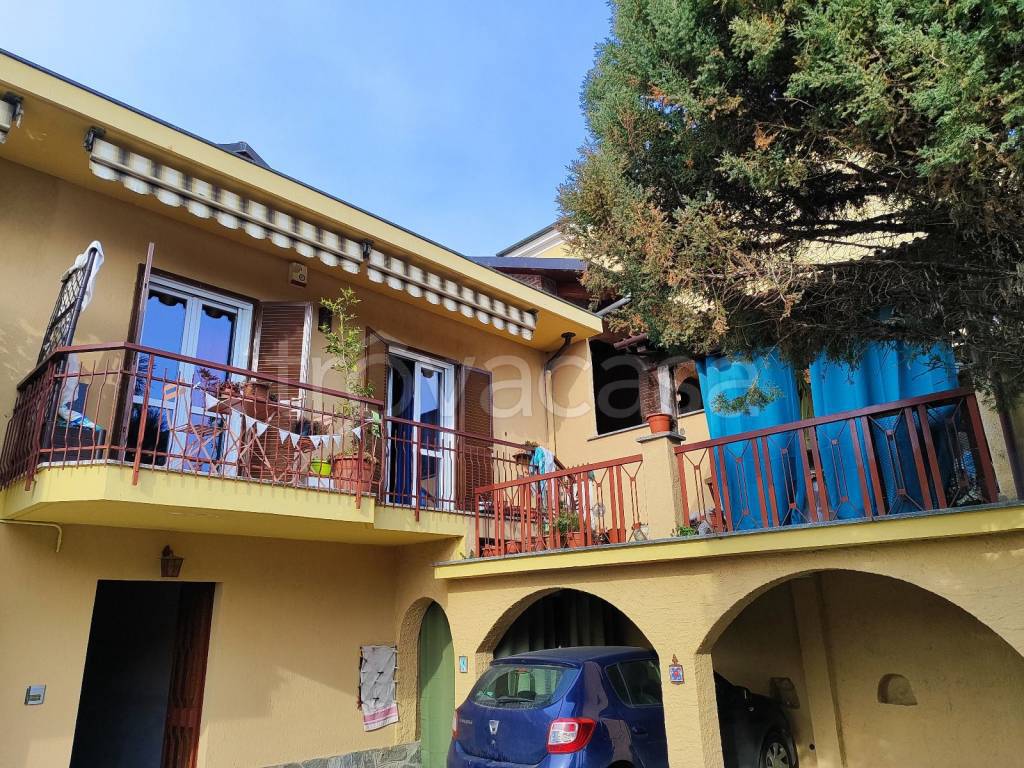 Casa Indipendente in vendita a Pino Torinese via Civera, 4