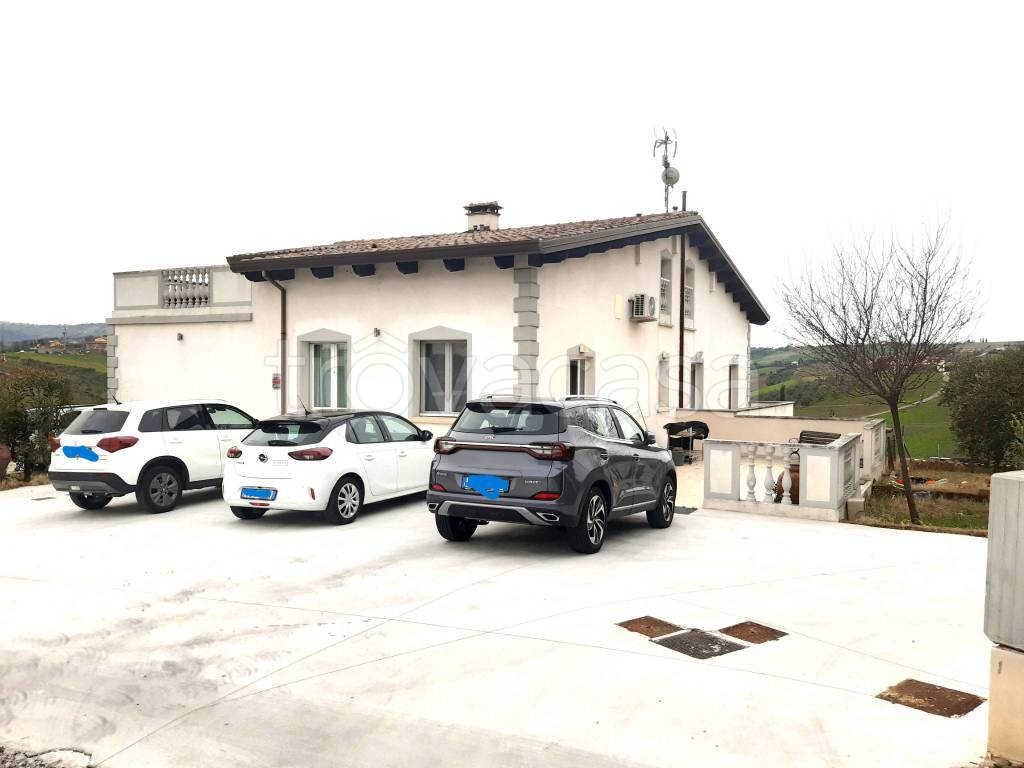 Villa Bifamiliare in vendita a Rimini via Monte Cieco