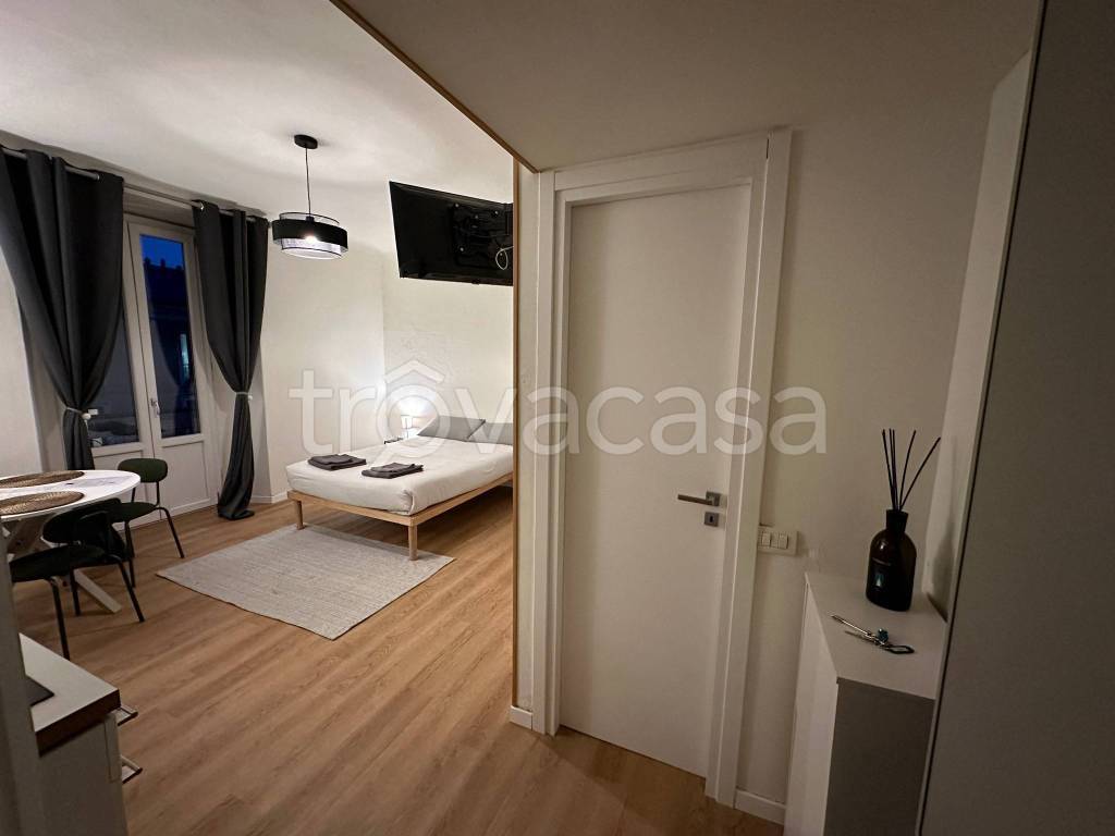 Appartamento in in vendita da privato a Milano via Vigevano, 9