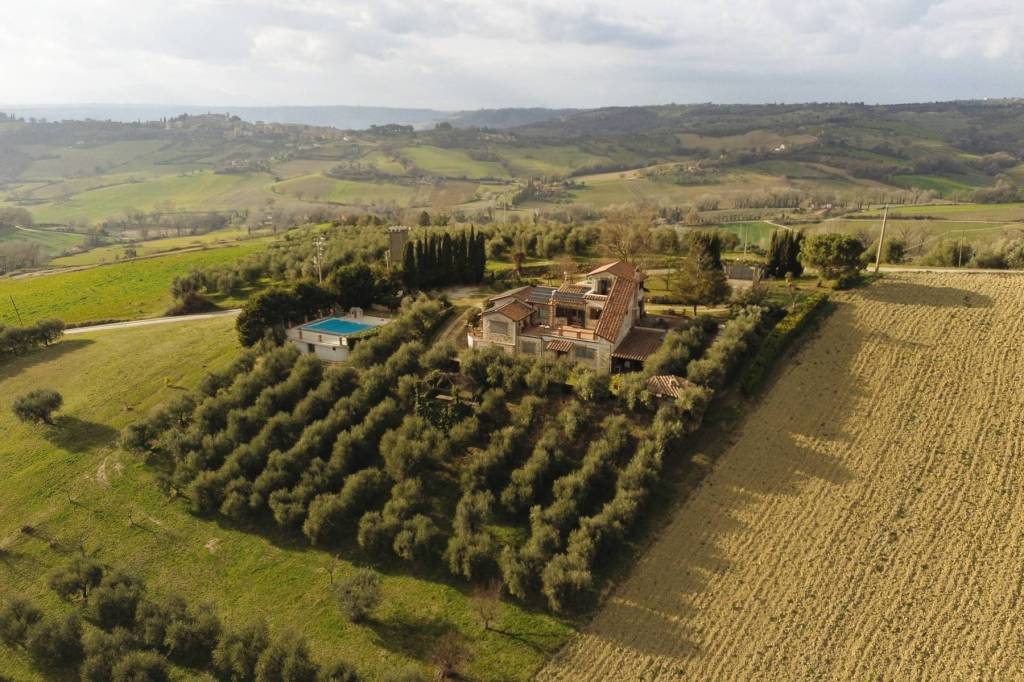 Villa in vendita a Calvi dell'Umbria vocabolo Valle Figliola