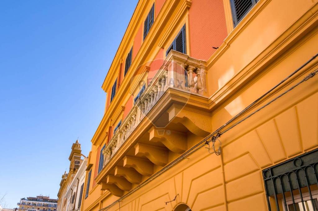 Appartamento in vendita a Palermo via Ausonia, 75