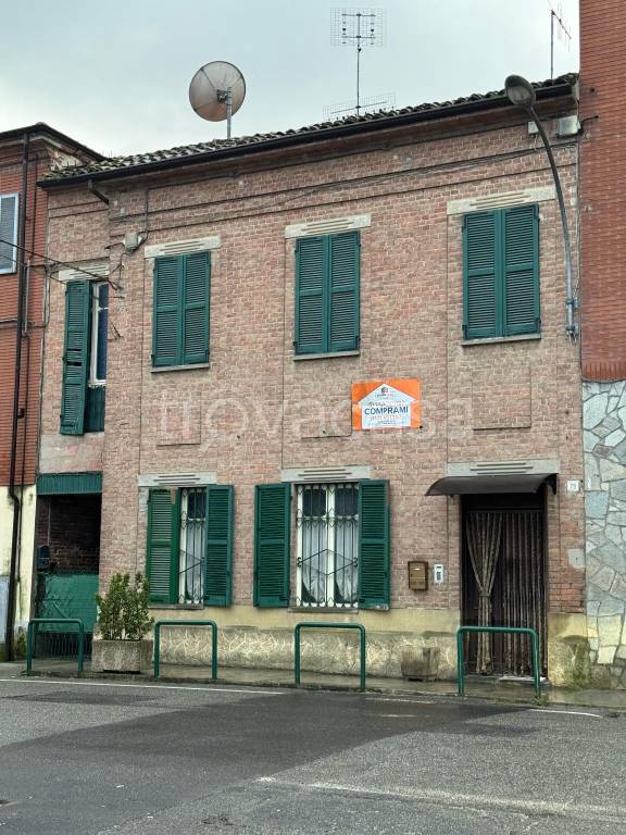 Casa Indipendente in vendita a Costigliole d'Asti via Giacomo Scotti, 79