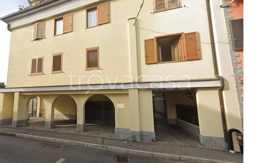 Appartamento in vendita a Busto Arsizio via Giuseppe Verdi, 3
