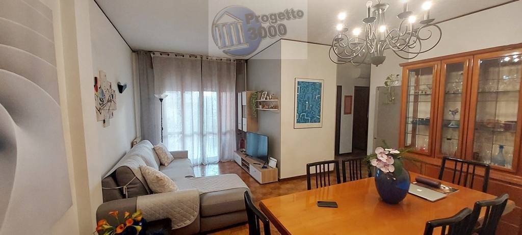 Appartamento in vendita a Rovigo via V.Veneto