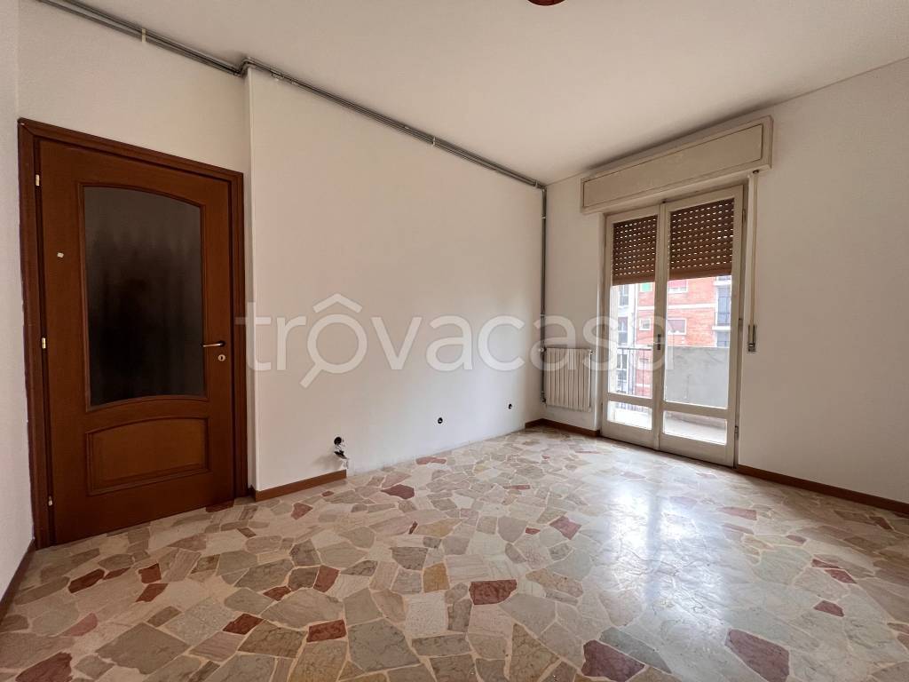 Appartamento in vendita a Cerro Maggiore via Filippo Turati, 23
