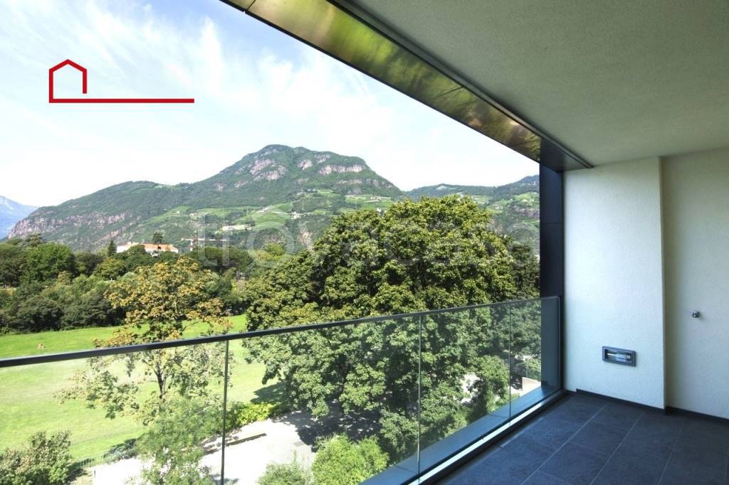 Appartamento in vendita a Bolzano via Talvera