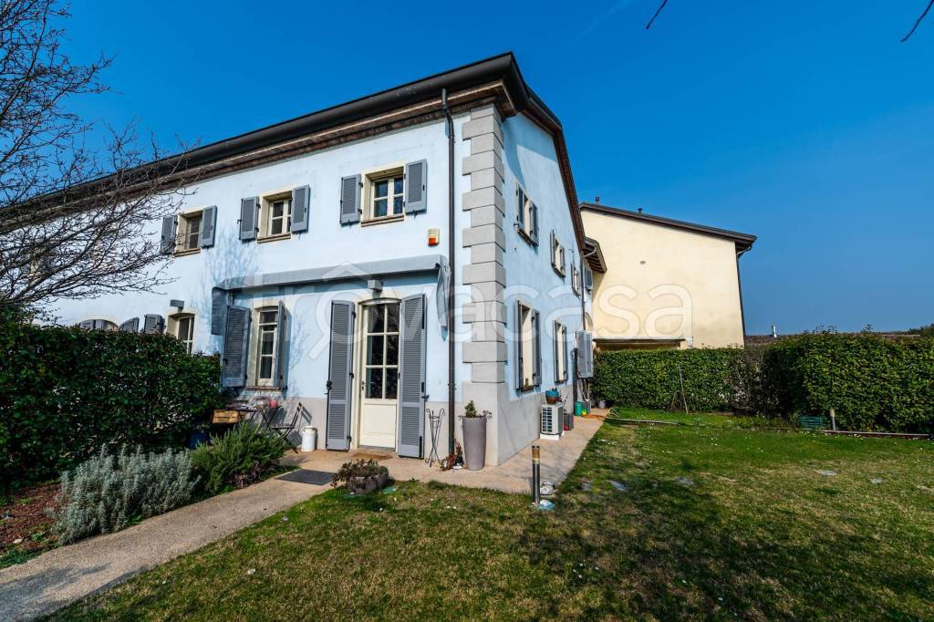 Villa a Schiera in vendita a Parma strada Vallazza