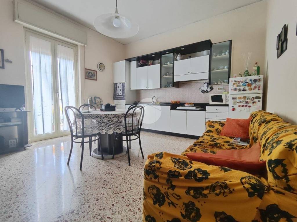 Appartamento in vendita a Carini via giacomo leopardi, 49