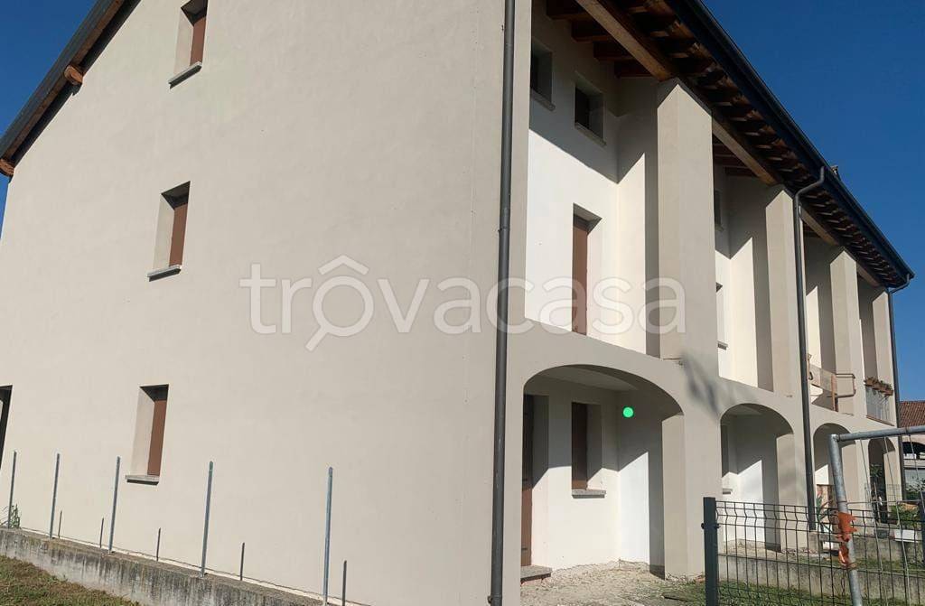 Villa a Schiera in in vendita da privato a Carmignano di Brenta via Brenta, 8