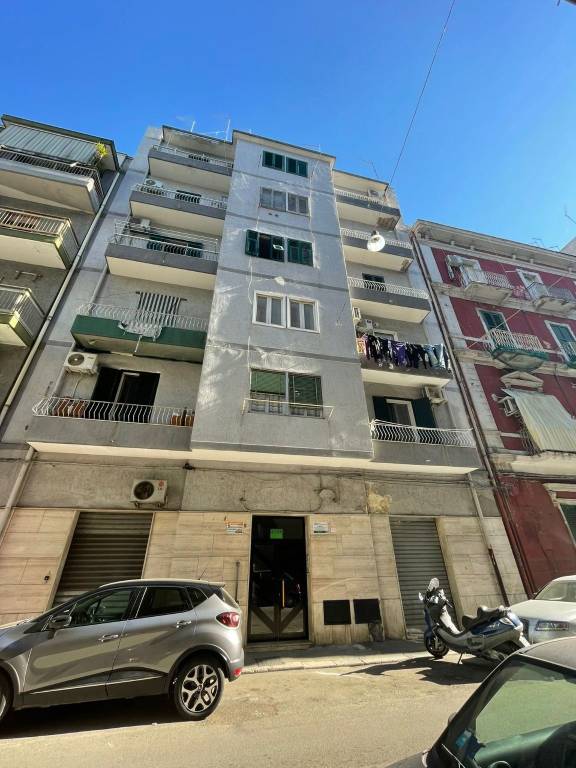 Appartamento in vendita a Taranto via Giovanni Giovine, 5