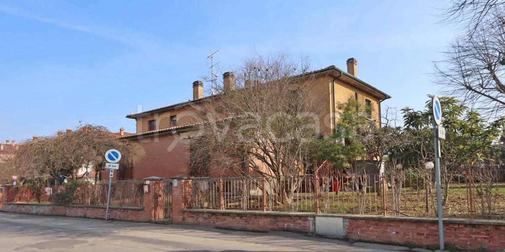 Villa Bifamiliare in vendita a Granarolo dell'Emilia via Roma, 83