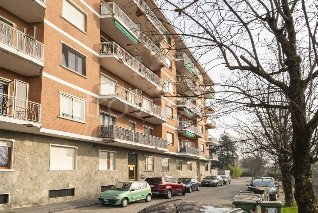 Appartamento in vendita a Moncalieri via Saluzzo, 34