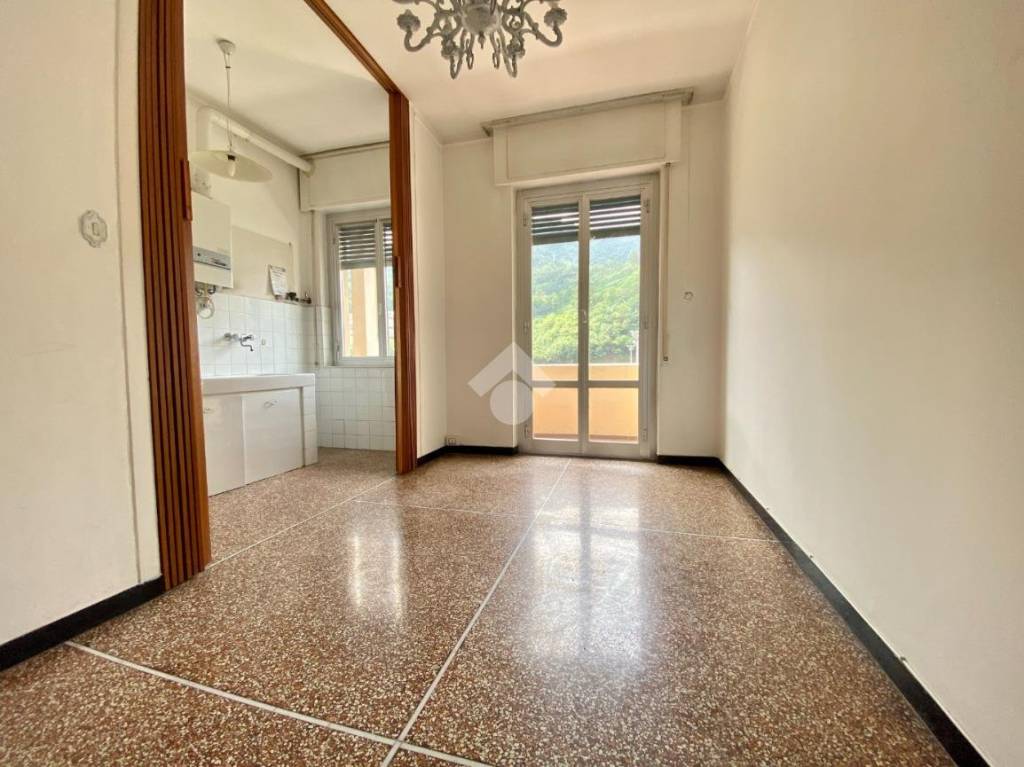 Appartamento in vendita a Genova via Struppa, 112
