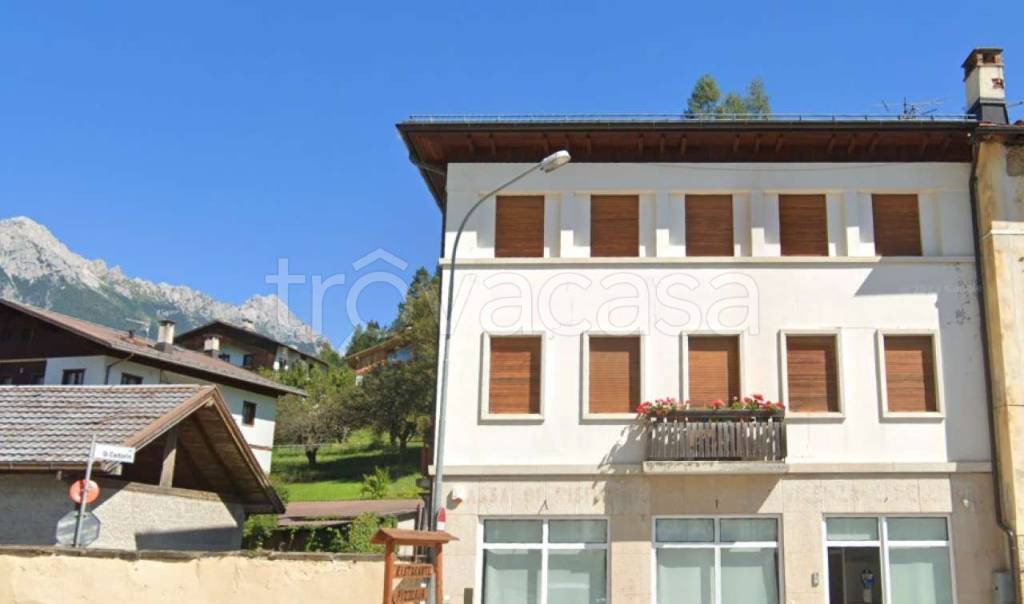 Appartamento in vendita a Lorenzago di Cadore viale Città di Genova