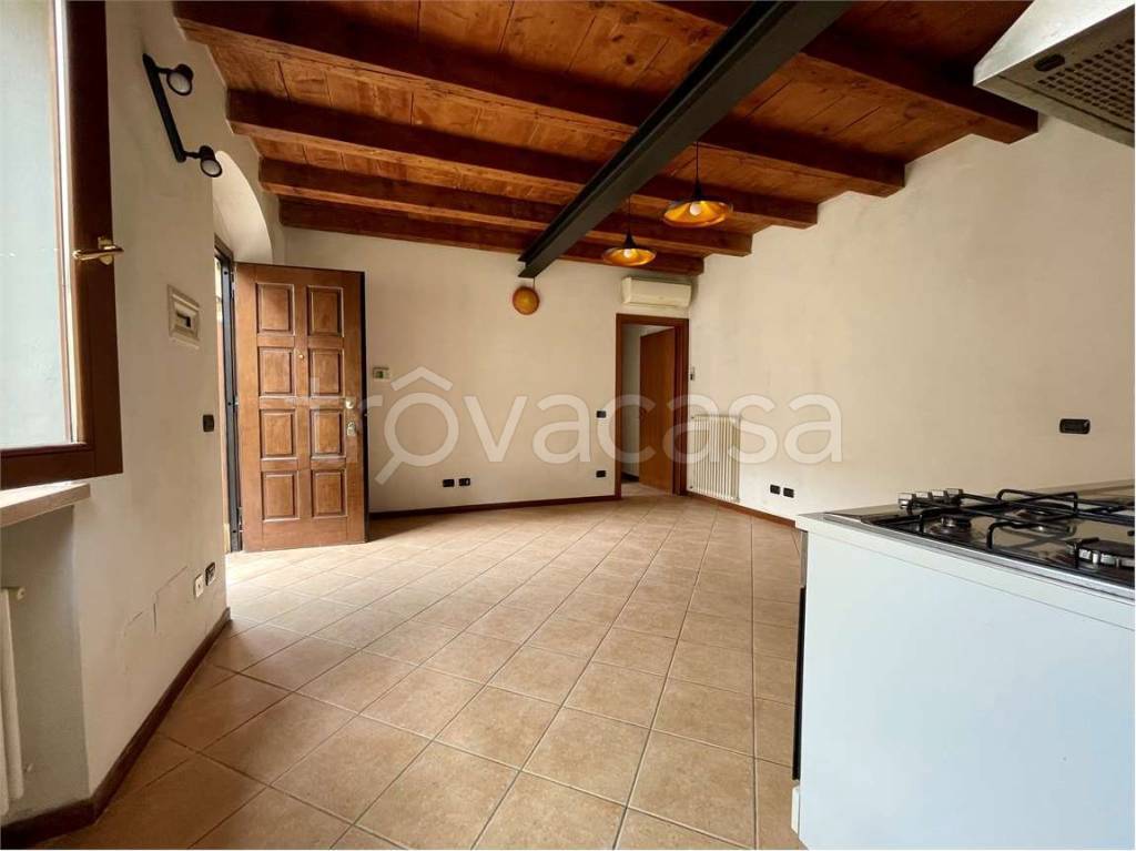 Appartamento in vendita a Villafranca di Verona via Silvio Pellico