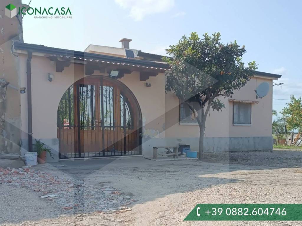 Villa in vendita a Torremaggiore sp019