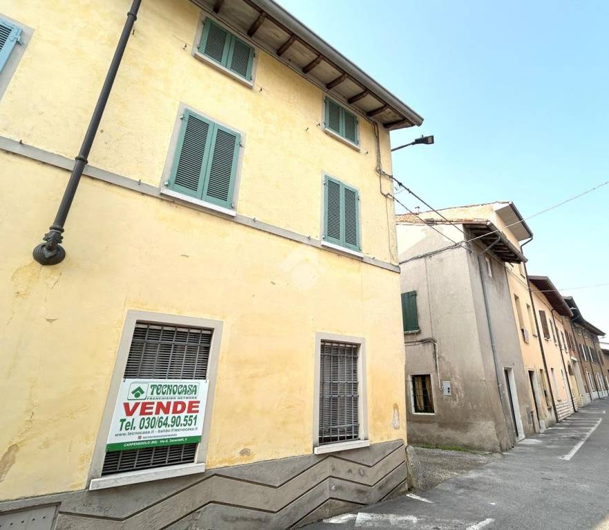 Casa Indipendente in vendita a Carpenedolo via Lametta