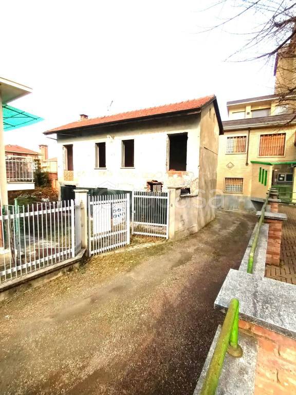 Villa in vendita a San Mauro Torinese via Roma, 24