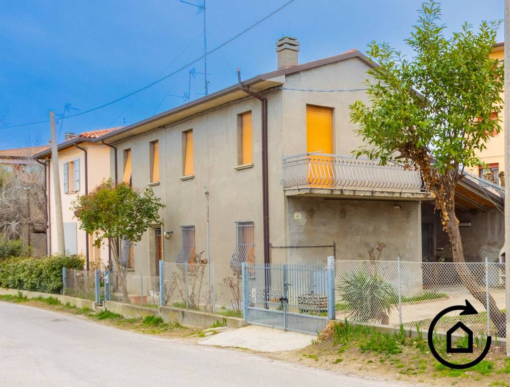 Villa in vendita a Forlì via dei Molini, 41