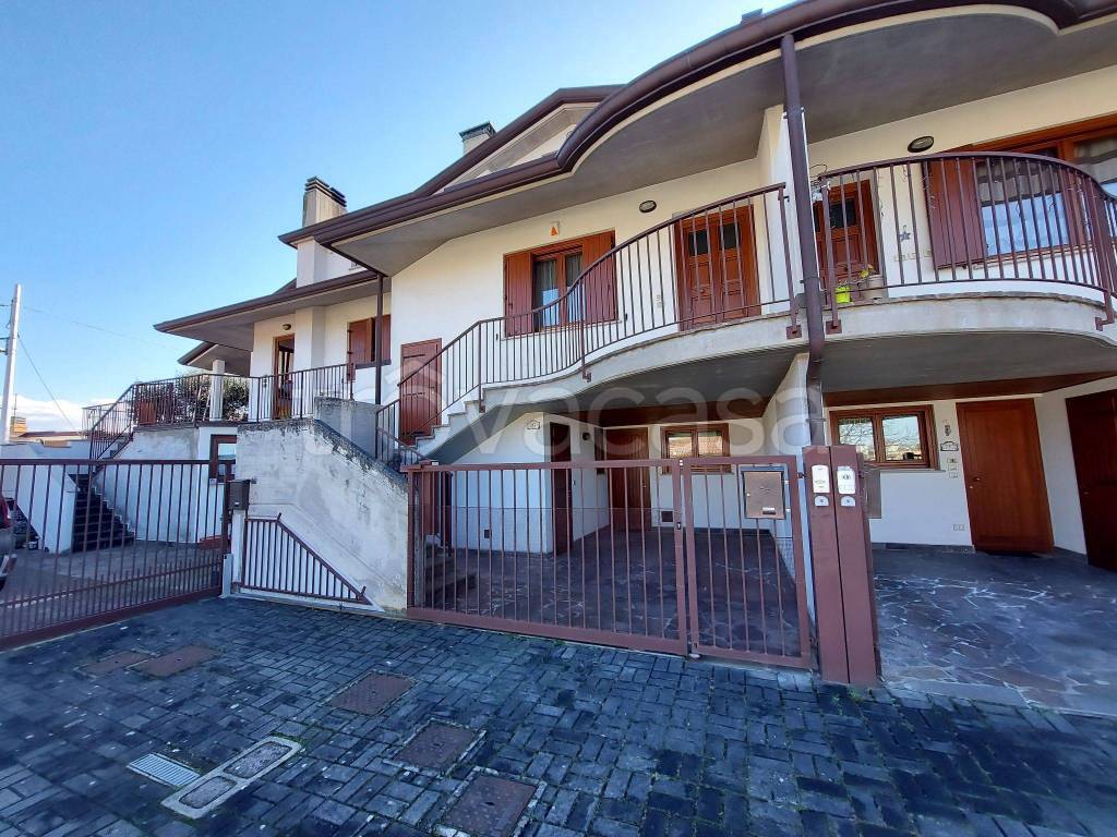 Villa a Schiera in in vendita da privato a Trieste via Albino Zenatti, 19/2