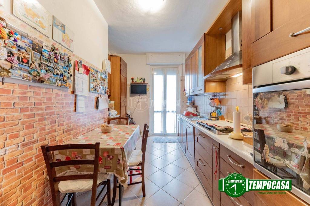 Appartamento in vendita a Cologno Monzese via Luigi Galvani 40