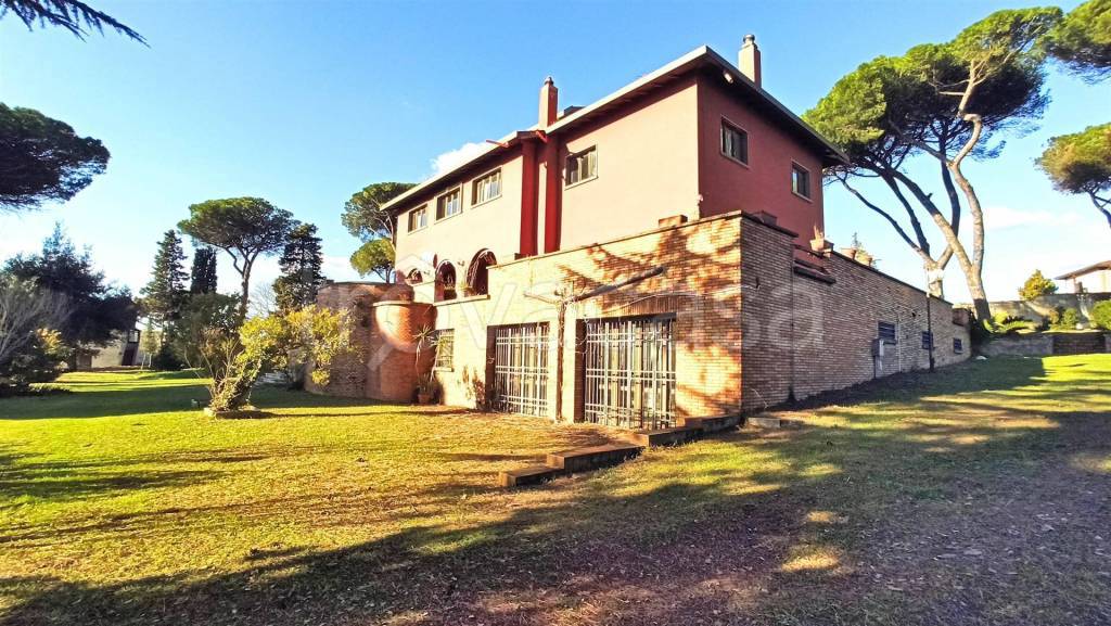 Villa in vendita ad Ariccia via Pagliarozza, 12
