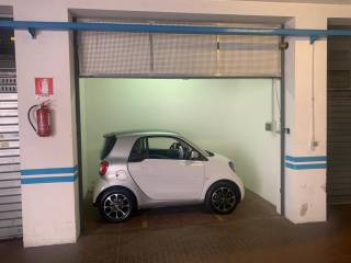 Garage in vendita a roma via egidio albornoz