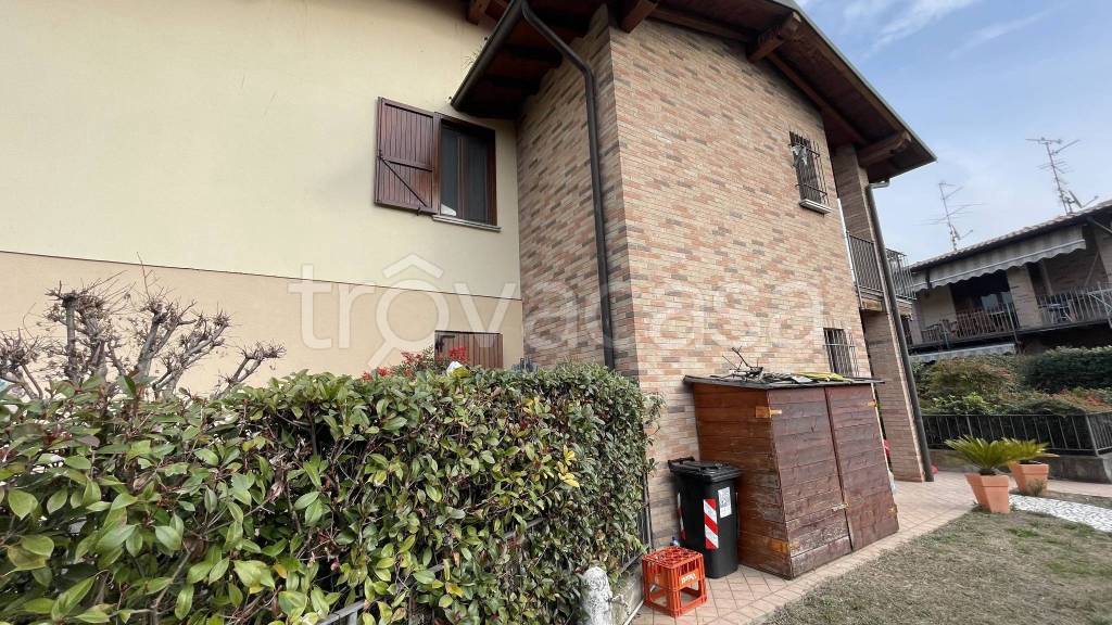 Appartamento in vendita a Castegnato via Vittorio Veneto
