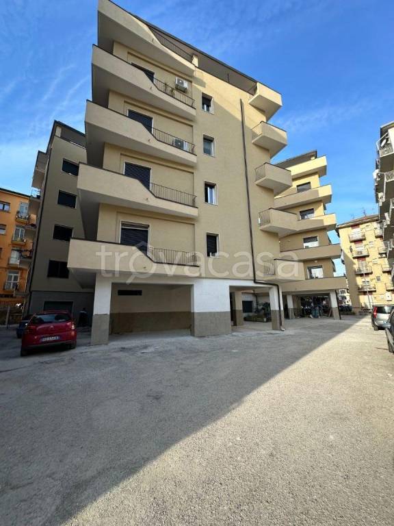 Appartamento in vendita a Benevento via Michele Foschini