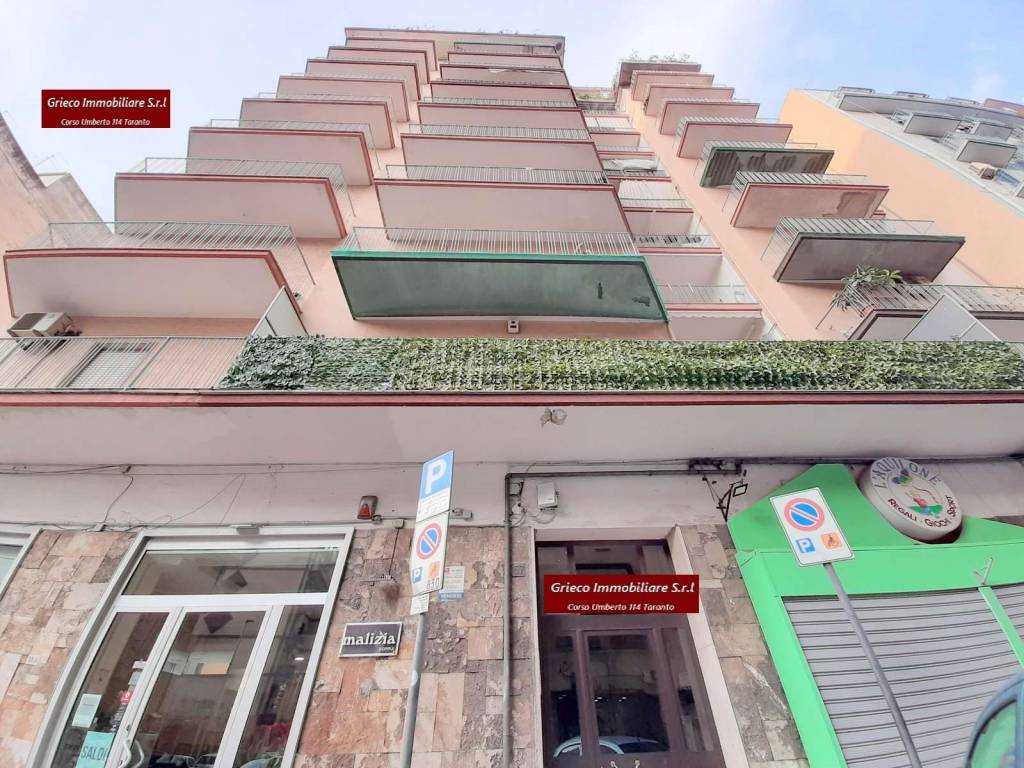 Appartamento in vendita a Taranto via Cesare Battisti, 57