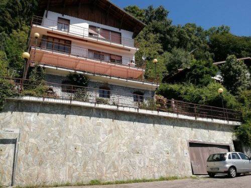 Villa in in vendita da privato a Centro Valle Intelvi via Carlo Cattaneo