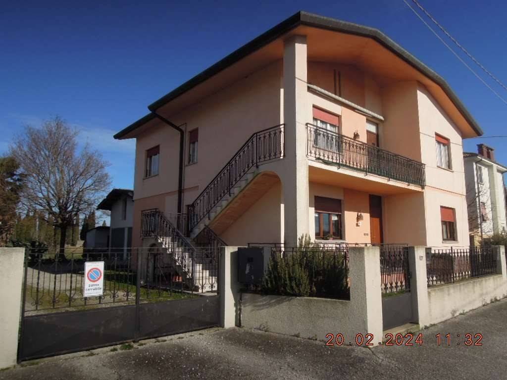 Villa Bifamiliare in vendita a Cervignano del Friuli via val pesarina , 4