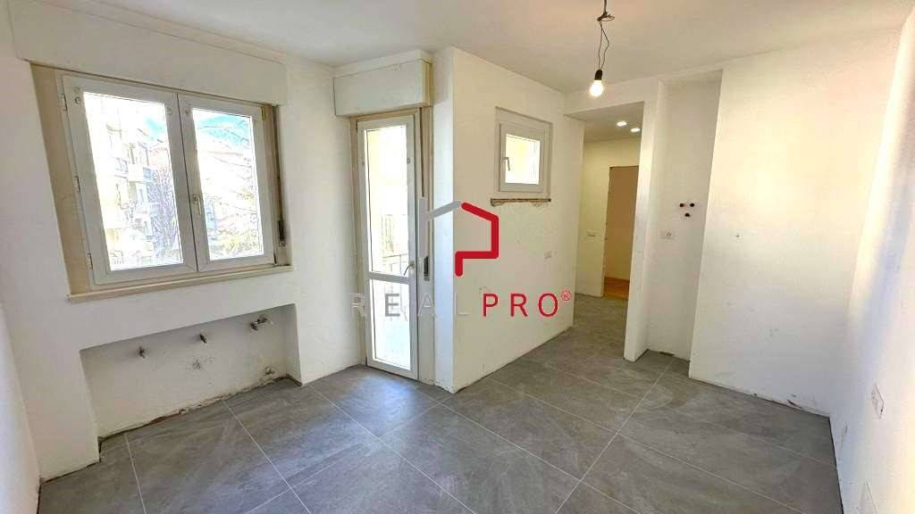 Appartamento in vendita a Merano via Pirandello