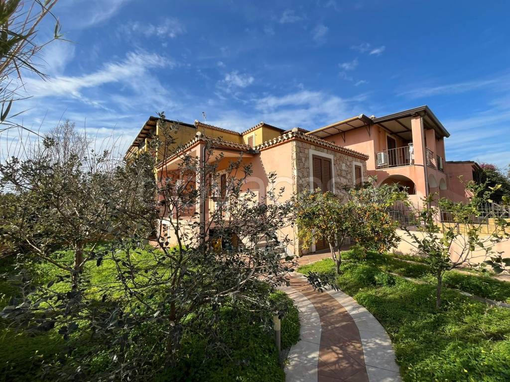 Villa a Schiera in vendita a Tortolì via Lugano