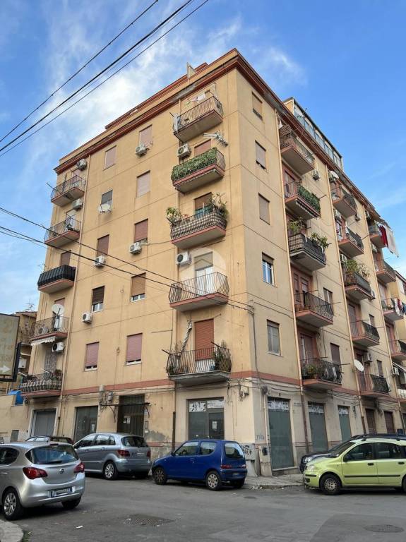 Appartamento in vendita a Palermo via Antonello da Messina, 11