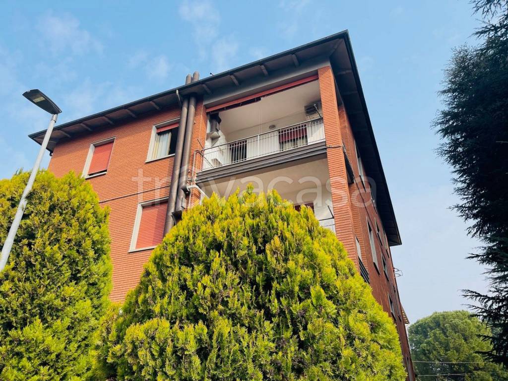 Appartamento in vendita a Zola Predosa via Filippo Turati, 4