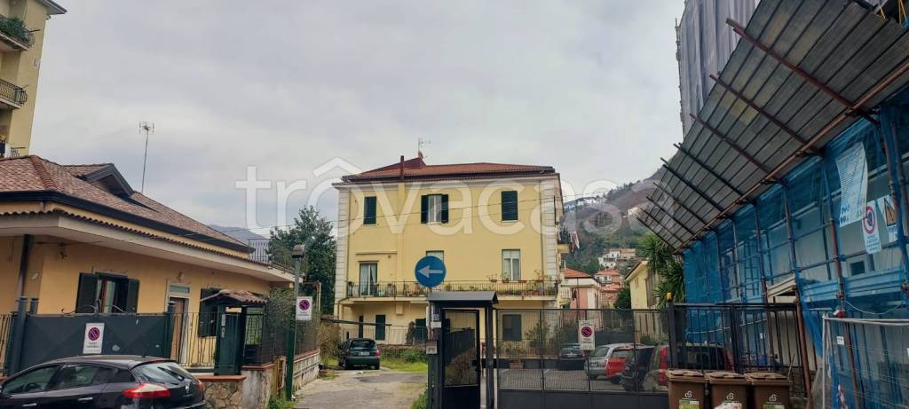 Appartamento in vendita a Cava de' Tirreni via Vittorio Veneto