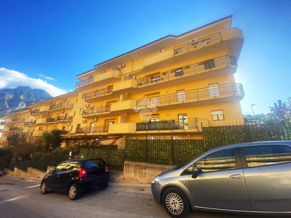 Appartamento in vendita a Termini Imerese via Giuseppe Sunseri, 9