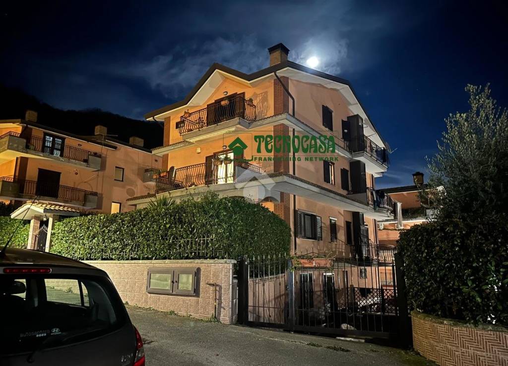 Villa in vendita a Monteforte Irpino via Acqua della Noce, 1