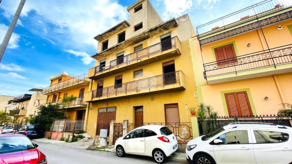 Appartamento in vendita a Palermo via Giuseppe Galeano, 5