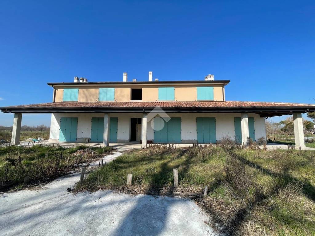 Villa Bifamiliare in vendita a Bellaria-Igea Marina via Mar Jonio, 21