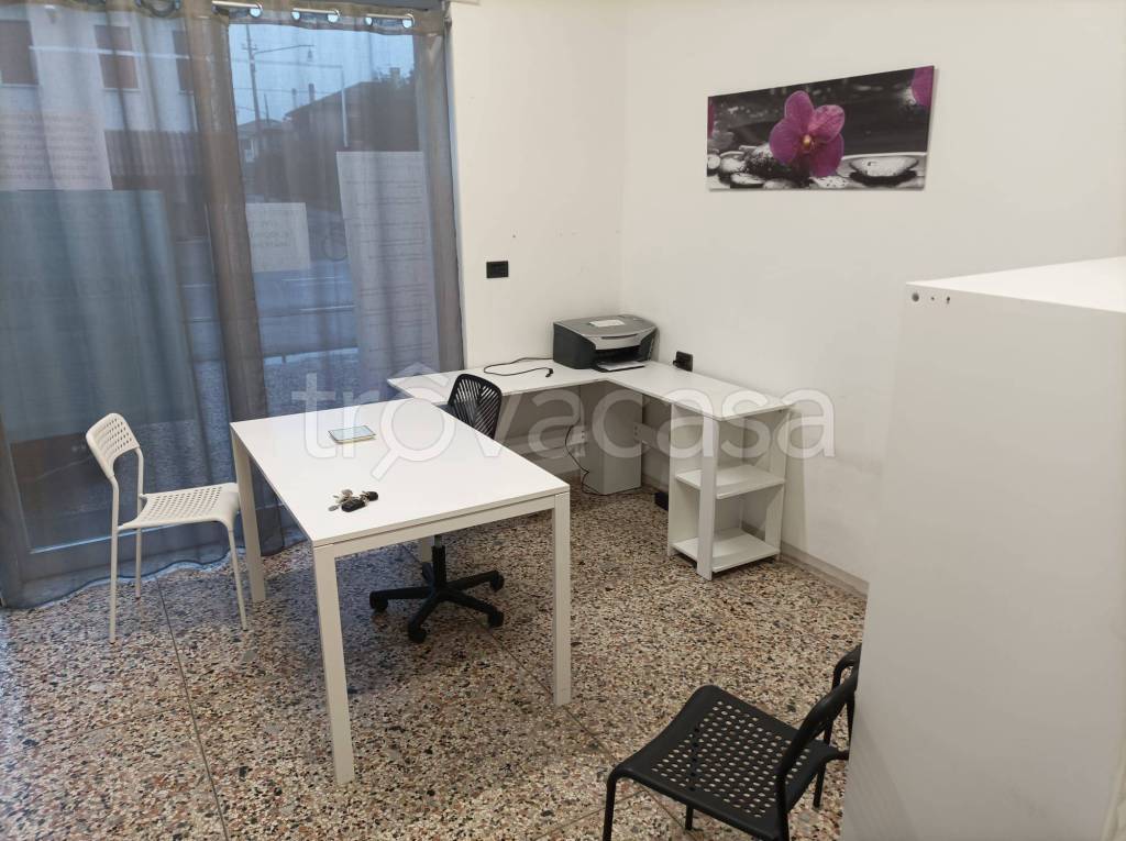 Ufficio in in affitto da privato a Treviso via Santa Bona Vecchia, 13