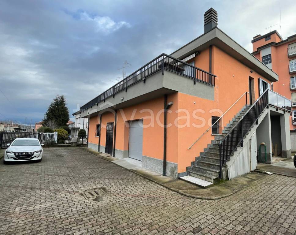 Villa in vendita a Luisago via Sant'Agostino, 9