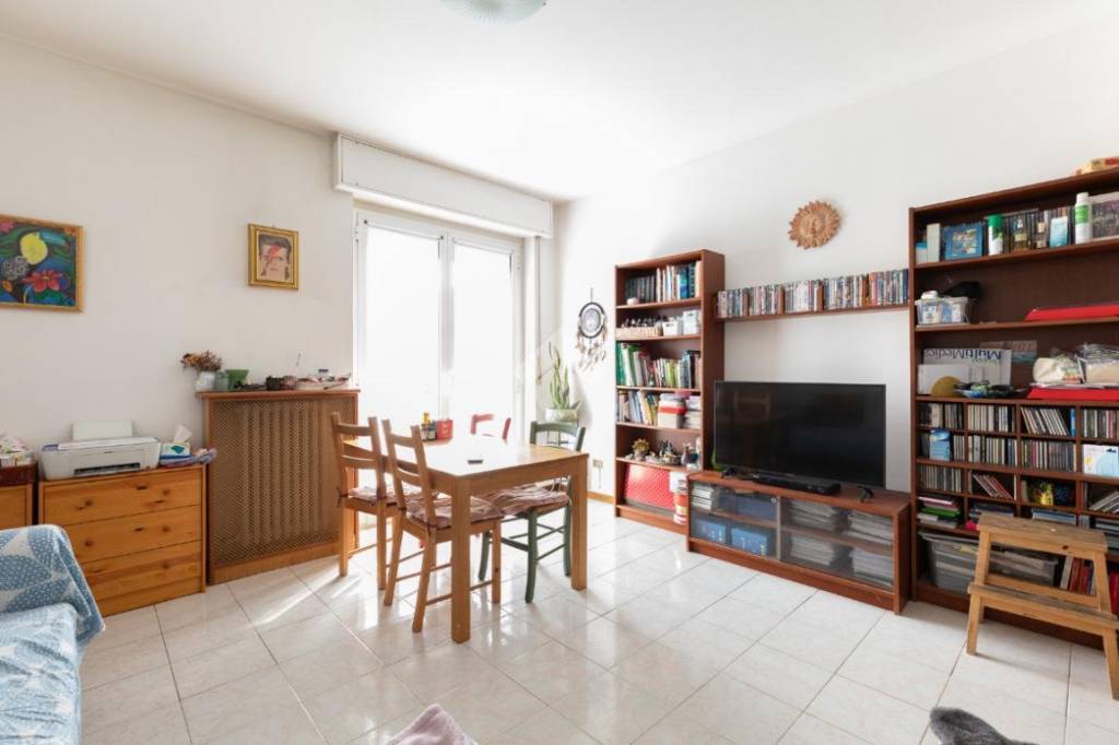 Appartamento in vendita a Milano viale Giovanni Suzzani, 302