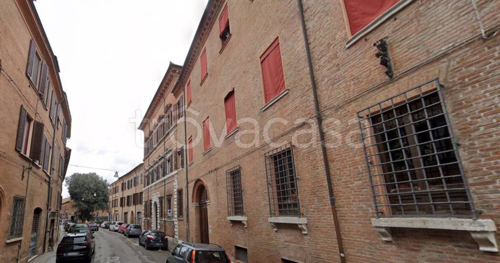 Casa Indipendente in vendita a Ferrara via Terranuova