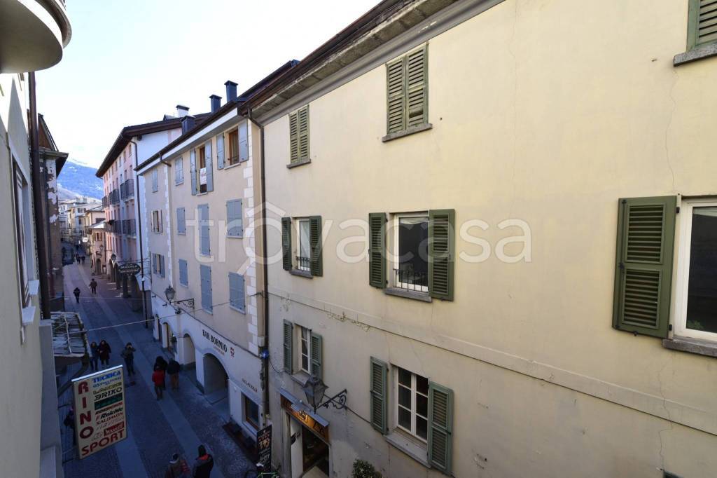 Appartamento in vendita a Bormio via Trento